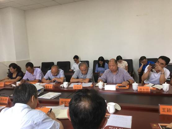 说明:E:\照片\2017-2018-2\公司建设会议\简报照片\IMG_9418.JPG